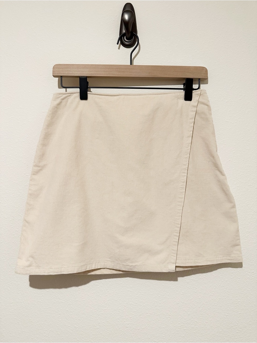 Hollister Cream Corduroy Wrap Mini Skirt - Medium